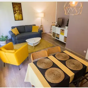  Appartement Charming Studio With Parking & Terrace Vieux
